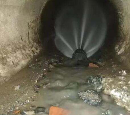 长白市政管道清淤